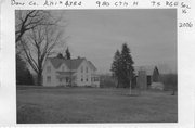 980 COUNTY HIGHWAY H, a Queen Anne house, built in Perry, Wisconsin in .