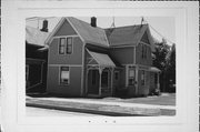 427, 427A WISCONSIN ST, a Queen Anne house, built in Sheboygan, Wisconsin in 1884.