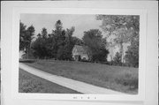 KOLDEN RD, WEST SIDE, .4 MI. SOUTH OF NOKELBY RD, a Queen Anne house, built in Hale, Wisconsin in .