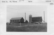 S SIDE OF MEEK RD, .1 M E OF COUNTY HIGHWAY I, a Gabled Ell house, built in Vienna, Wisconsin in 1920.