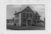 7125 COUNTY HIGHWAY K, a Craftsman rectory/parsonage, built in Springfield, Wisconsin in .