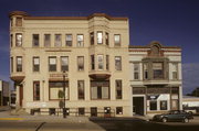 102 N MAIN ST, a Queen Anne lodging-hotel, built in Viroqua, Wisconsin in 1899.