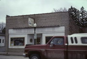 311 S MAIN ST, a Twentieth Century Commercial small retail building, built in Viroqua, Wisconsin in 1925.