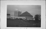 COUNTY HIGHWAY WW, WEST SIDE, 3/4 MILES NORTH OF COUNTY HIGHWAY W, a Astylistic Utilitarian Building barn-centric, built in Hillsboro, Wisconsin in .