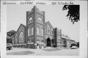 221 S CENTER AVE, a Late Gothic Revival house of worship, built in Viroqua, Wisconsin in 1914.