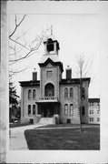 401 COURTHOUSE SQ, a Italianate courthouse, built in Viroqua, Wisconsin in 1880.