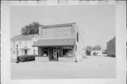 207 N MAIN ST, a Commercial Vernacular small retail building, built in Viroqua, Wisconsin in 1903.