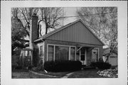 118 S WASHINGTON AVE, a Bungalow house, built in Viroqua, Wisconsin in 1940.