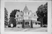 200 W STATE ST, a Queen Anne house, built in Westby, Wisconsin in 1892.