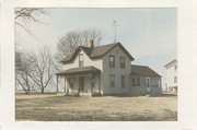 N SIDE OF A COUNTY RD 0.1 MI W OF CNR OF COUNTY HIGHWAY VV & US HIGHWAY 151, a Side Gabled house, built in Bristol, Wisconsin in .