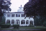 727 MAIN ST, a Octagon house, built in Genoa City, Wisconsin in 1852.