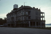880 S LAKE SHORE DR, a Neoclassical/Beaux Arts house, built in Lake Geneva, Wisconsin in 1899.
