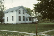 186 N MARTIN ST, a Gabled Ell house, built in Sharon, Wisconsin in 1860.