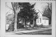 ELGIN CLUB RD, a Gabled Ell house, built in Linn, Wisconsin in .