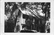 2210 VAN HISE AVE, a Colonial Revival/Georgian Revival house, built in Madison, Wisconsin in 1924.