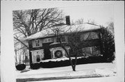 810 RACINE ST, a Colonial Revival/Georgian Revival house, built in Delavan, Wisconsin in 1920.