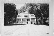392 N LAKE SHORE DRIVE, a Shingle Style house, built in Fontana On Geneva Lake, Wisconsin in 1906.
