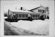 322 MADISON ST, a Gabled Ell house, built in Lake Geneva, Wisconsin in 1855.