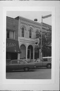201 BALDWIN ST 201 BALDWIN ST, a Italianate small retail building, built in Sharon, Wisconsin in 1888.
