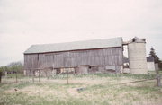 COUNTY HIGHWAY H, a Side Gabled barn, built in Farmington, Wisconsin in .