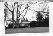 3509 BLACKHAWK DR, a Contemporary house, built in Shorewood Hills, Wisconsin in 1950.