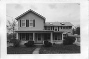 7316 Elmwood Ave, a Gabled Ell house, built in Middleton, Wisconsin in 1907.
