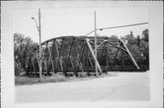 MAIN ST, a NA (unknown or not a building) overhead truss bridge, built in Newburg, Wisconsin in 1929.