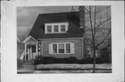 509 S 6TH AVE, a Side Gabled house, built in West Bend, Wisconsin in .