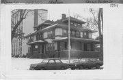 120 W GORHAM ST, a American Foursquare house, built in Madison, Wisconsin in 1907.