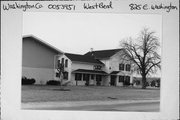 825 E WASHINGTON 825 E WASHINGTON, a Romanesque Revival house, built in West Bend, Wisconsin in 1870.