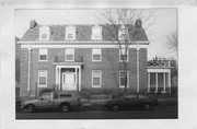 104 W GORHAM ST, a Colonial Revival/Georgian Revival house, built in Madison, Wisconsin in 1922.