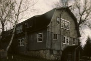 Camp, Thomas, Farmhouse, a Building.