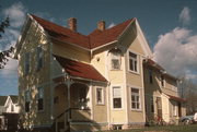 W164 N9010-2 WATER ST, a Queen Anne house, built in Menomonee Falls, Wisconsin in 1892.