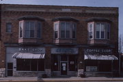 N 88 W 16731-16733 APPLETON AVE, a Commercial Vernacular retail building, built in Menomonee Falls, Wisconsin in 1904.