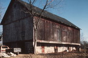 N72 W13449 GOOD HOPE RD, a Astylistic Utilitarian Building barn, built in Menomonee Falls, Wisconsin in 1889.