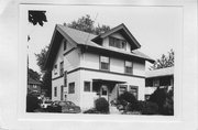 2210 HOLLISTER AVE, a Craftsman house, built in Madison, Wisconsin in 1915.