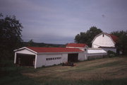 19760 W NATIONAL AVE, a Astylistic Utilitarian Building Agricultural - outbuilding, built in New Berlin, Wisconsin in .