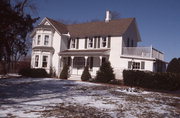 S52 W28794 SAYLESVILLE RD, a Gabled Ell house, built in Genesee, Wisconsin in 1876.