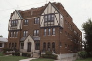 309 ARLINGTON ST, a English Revival Styles apartment/condominium, built in Waukesha, Wisconsin in 1928.