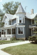 442 W COLLEGE AVE, a Queen Anne house, built in Waukesha, Wisconsin in 1890.