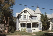 442 W COLLEGE AVE, a Queen Anne house, built in Waukesha, Wisconsin in 1890.