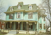 402 WISCONSIN AVE, a Second Empire lodging-hotel, built in Waukesha, Wisconsin in 1883.