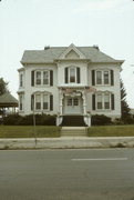 726 N EAST AVE, a Italianate house, built in Waukesha, Wisconsin in 1871.