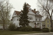 346 MAPLE AVE, a Queen Anne house, built in Waukesha, Wisconsin in .