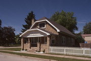 704 WESTOWNE AVE, a Bungalow house, built in Waukesha, Wisconsin in 1931.