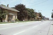 406 WISCONSIN AVE, a Italianate house, built in Waukesha, Wisconsin in 1870.