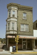 294 W MAIN ST, a Neoclassical/Beaux Arts lodging-hotel, built in Waukesha, Wisconsin in 1901.