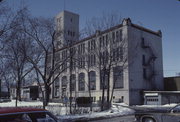 550 ELIZABETH ST, a Spanish/Mediterranean Styles industrial bldg/manufacturing facility, built in Waukesha, Wisconsin in 1916.