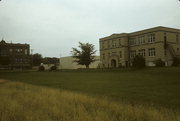 621 W COLLEGE AVE, a Twentieth Century Commercial elementary, middle, jr.high, or high, built in Waukesha, Wisconsin in 1914.