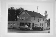SW CNR OF MAPLETON AND BROWN STS, a Front Gabled lodging-hotel, built in Oconomowoc, Wisconsin in .